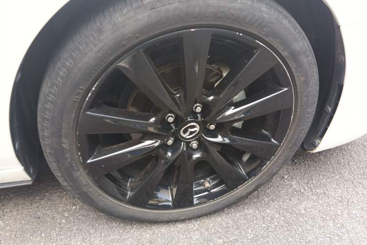 Used Mazda Mazda 3 Axela 2022 2.0L Automatic Premium Black Obsidian Edition