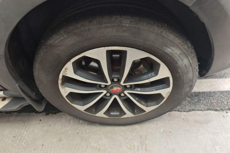 Used FORTHING Joyear X5 2015 1.6L Manual Luxury Model
