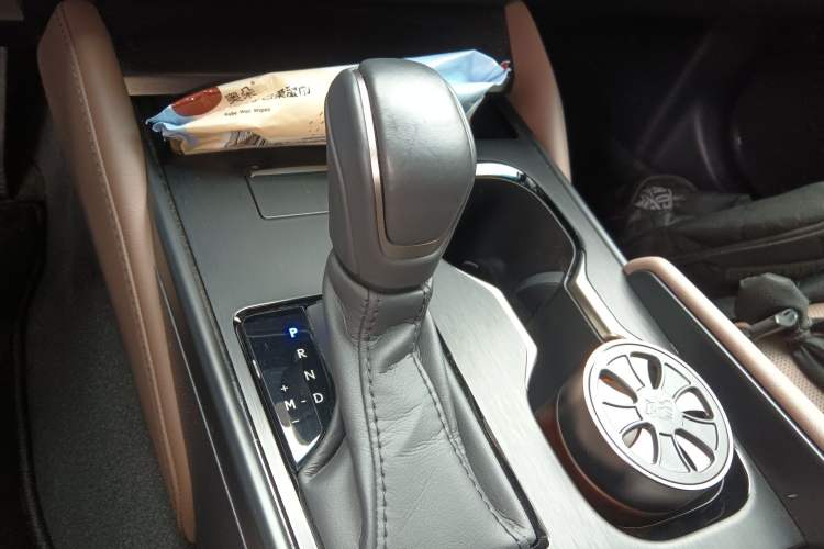 Used Lexus ES 2025 200 Premium Edition