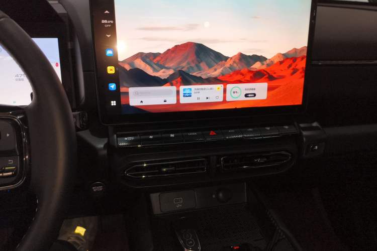 Used Haval H Dog 2023 1.5T Two-Wheel Drive Chao Ye Version Plus Audio And AC Panel