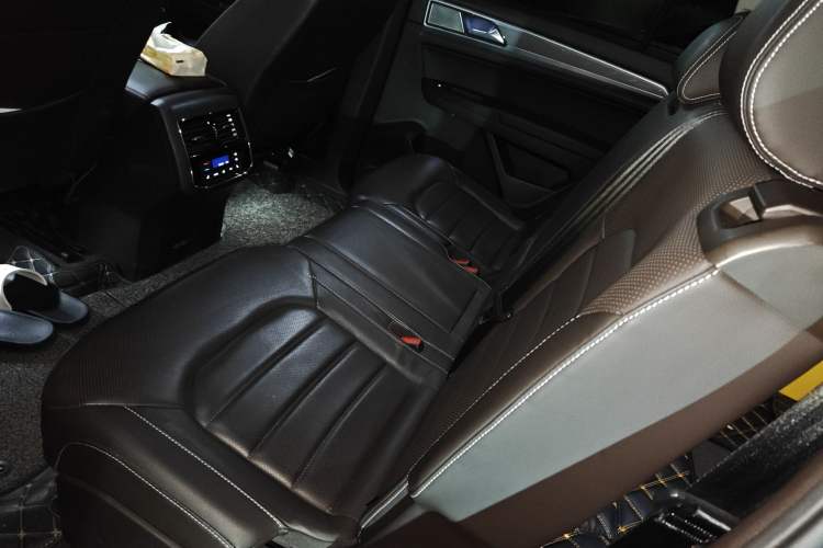 Used Volkswagen Teramont 2019 380TSI Four-Wheel Drive Luxury Version China VI Standard Left Rear Seat