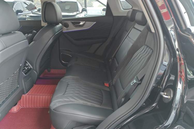 Used Hongqi HS5 2023 2.0T Qixiang Pro Edition
