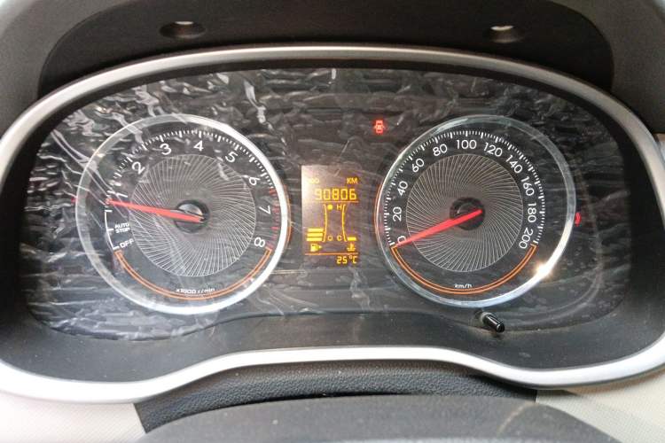 Used Chevrolet Sail 2015 Sail 3 1.5L Manual with Ideal Sunroof Edition