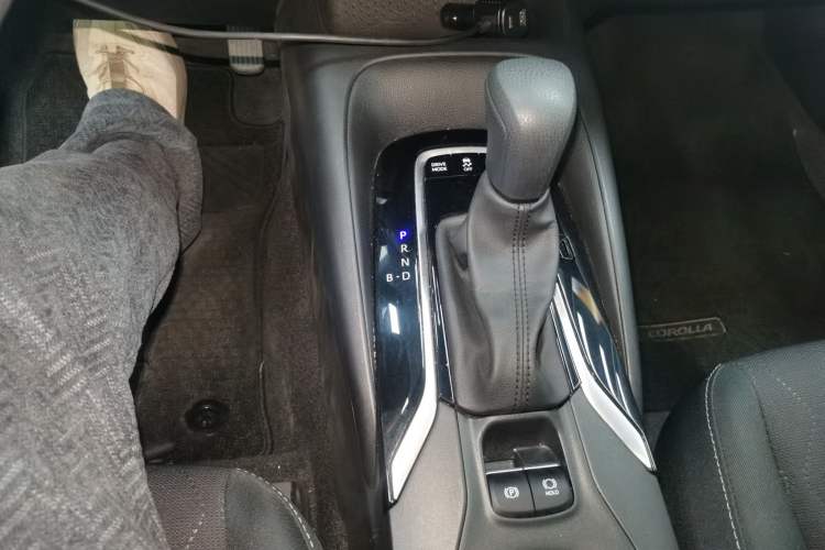 Used Toyota Corolla 2023 1.8L Smart Electric Hybrid Dual-Motor Elite Edition