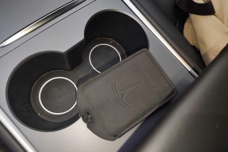 Used Tesla Model 3 2022 Rear-Wheel-Drive Version Vehicle Key