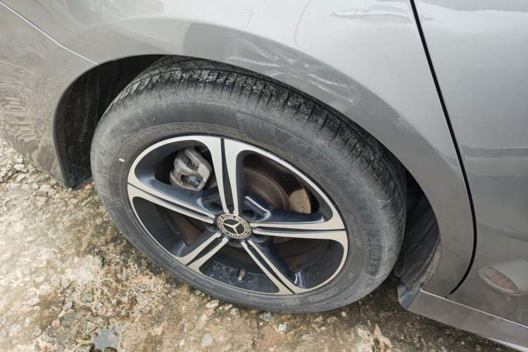 Used Mercedes-Benz A-Class 2022 Revised Version A 200 L Sport Sedan Fashionable Style Exterior 3