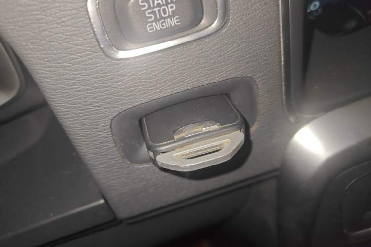 Used Volvo S60 2016 S60L T4 Zhiyuan Edition