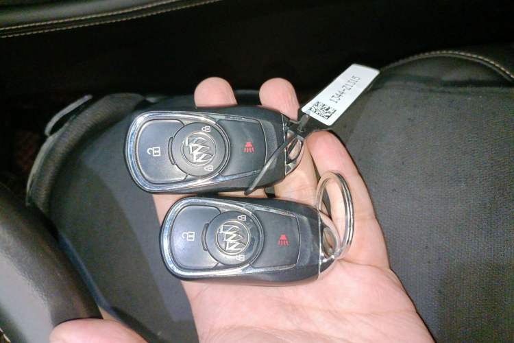 Used Buick Envision 2015 20T Two-Wheel-Drive Elite Model