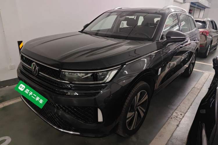 Used Volkswagen Tavendor 2023 380TSI Four-Wheel Drive R-Line Cruise Edition
