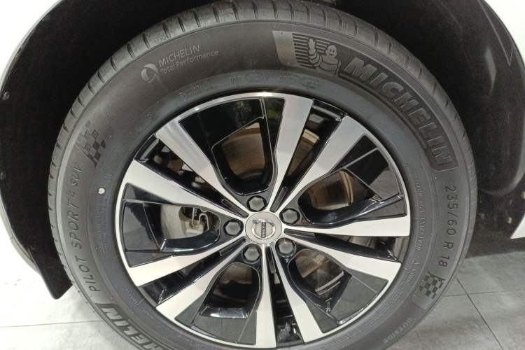 Used Volvo XC60 2024 B5 4x4 Smart Luxury Edition