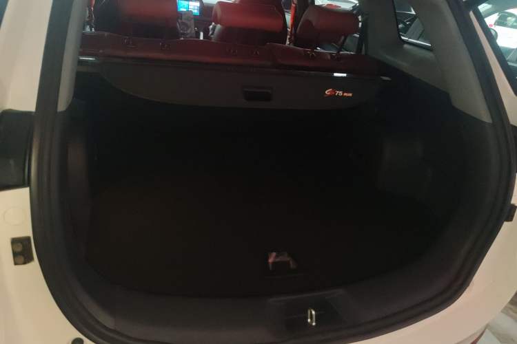 Used CHANGAN CS75 PLUS 2023 2nd Generation 1.5T Automatic Elite Version Trunk