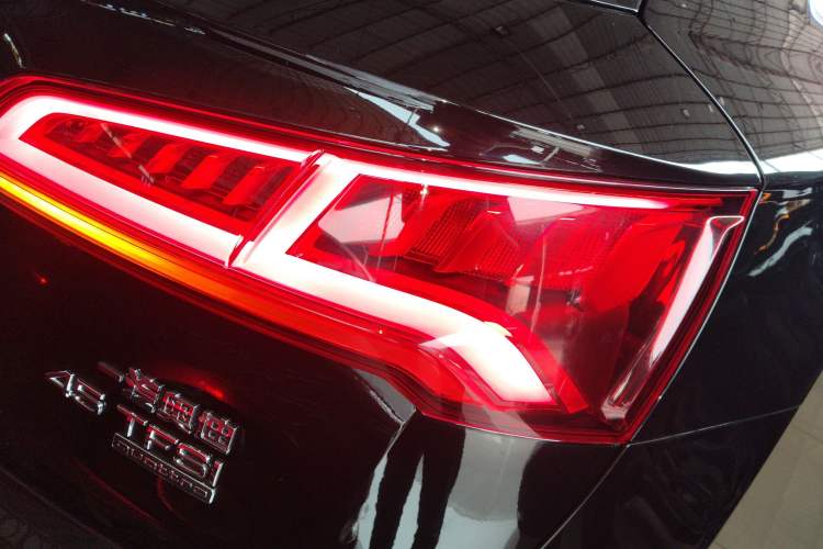 Used Audi Q5L 2020 45 TFSI Prestige Fashion Model