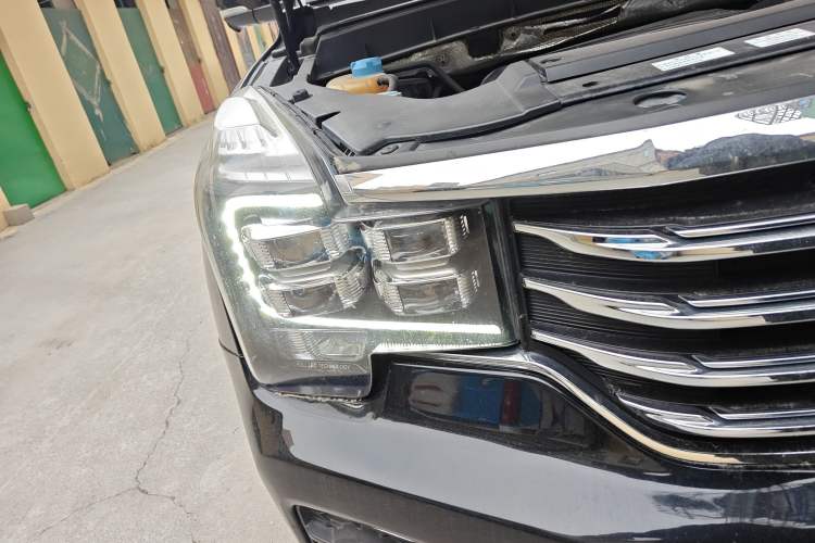 Used GAC Trumpchi GS7 2017 320T Two-Wheel-Drive Luxury Smart Connectivity Model