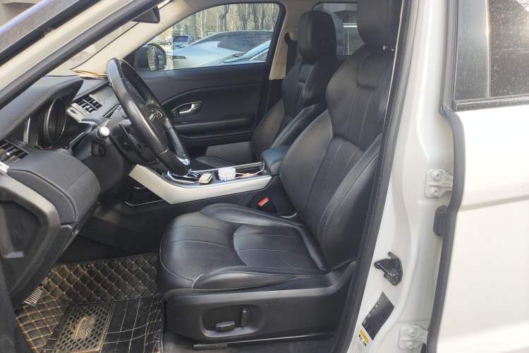 Used Land Rover Range Rover Evoque 2016 2.0T PURE Style Edition
