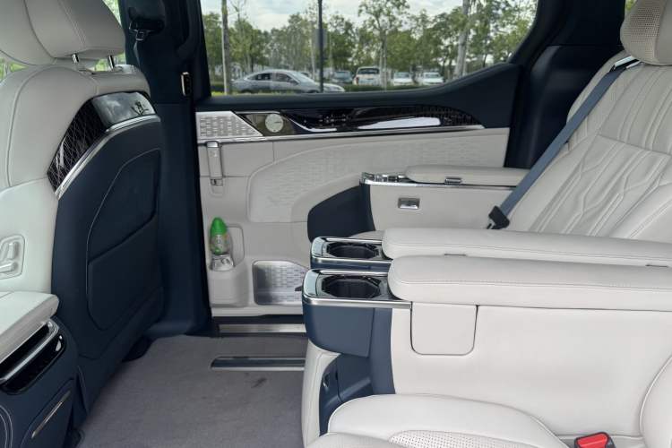 Used Zeekr 009 2022 ME Edition
