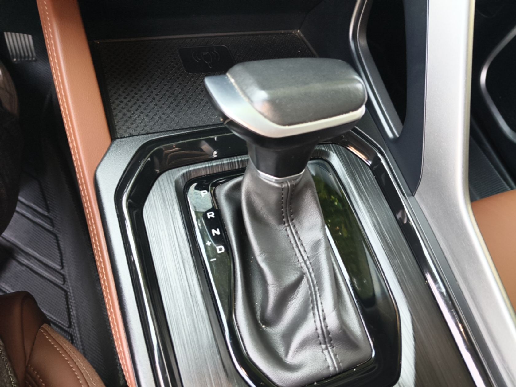Geely Auto Vision X6 2021 PRO 1.4T Automatic Prestige Model — снимка 16