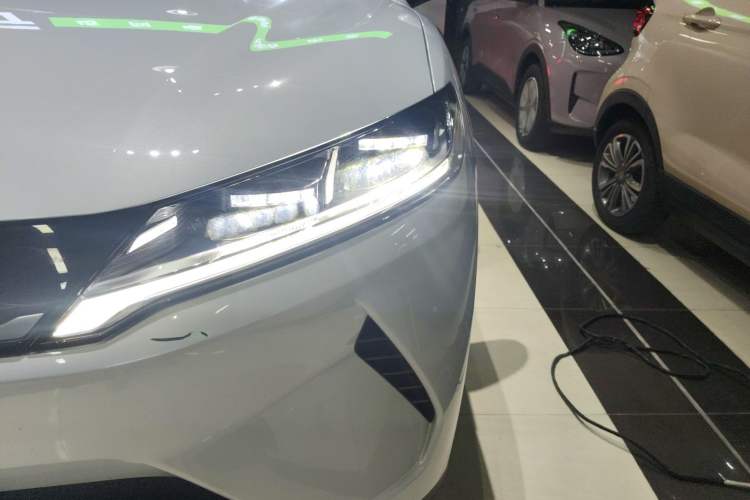 Used BYD Yuan UP 2024 401 km Active Version