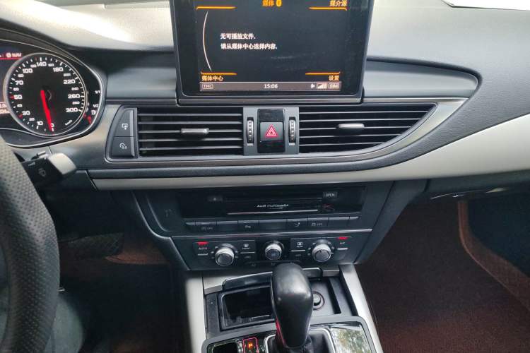 Used Audi A7 2017 35 TFSI Fashion Model Audio And AC Panel