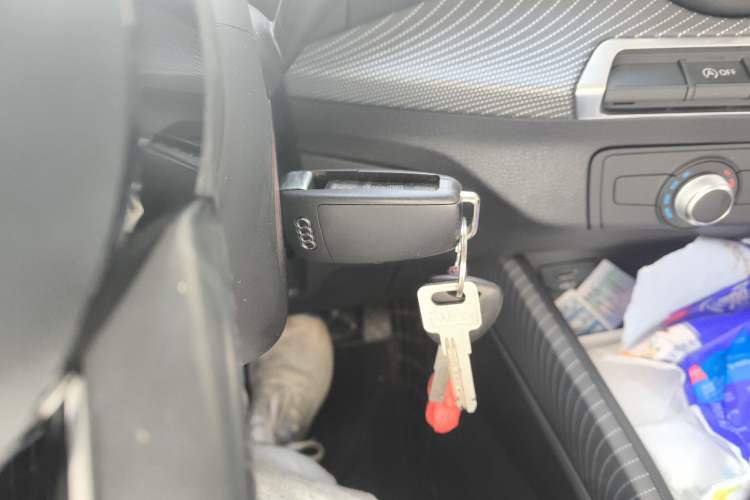 Used Audi Q2L 2018 35 TFSI Launch Exclusive Edition China V