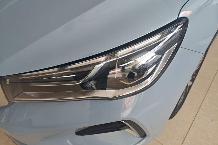 Used Geely Auto Emgrand 2023 4th Generation Champion Edition 1.5L CVT Luxury Model
