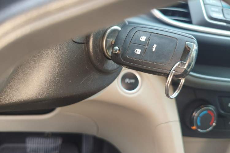 Used Buick GT 2019 15T Dual-Clutch Advanced Version China VI Standard Vehicle Key