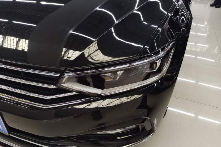 Used Volkswagen Magotan 2020 330TSI DSG Luxury Edition Left Front Headlight