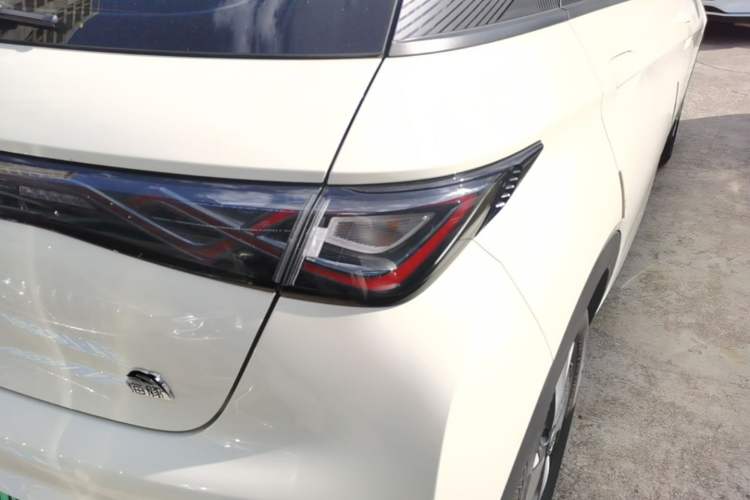 Used BYD Dolphin 2023 420 km Fashion Edition
