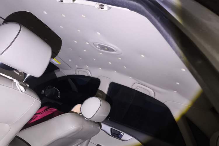 Used Buick Excelle 2015 1.5L Automatic Classic Model Headliner