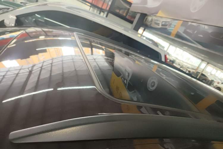 Used Buick Envision 2018 20T Two-Wheel-Drive Leading Model
