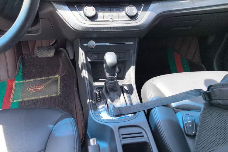 Used Roewe 360 2018 PLUS 1.5L Automatic Luxury Edition
