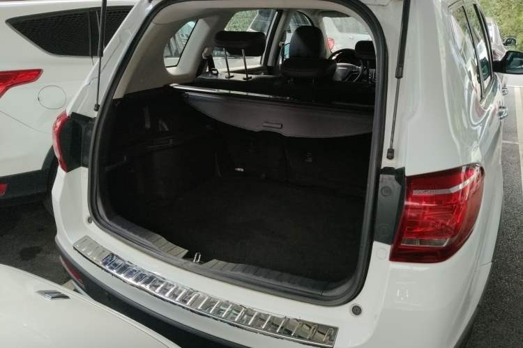 Used Haval H6 2017 Restyled Red-Label Sport Version 1.5T Automatic Two-Wheel Drive Luxury Trim