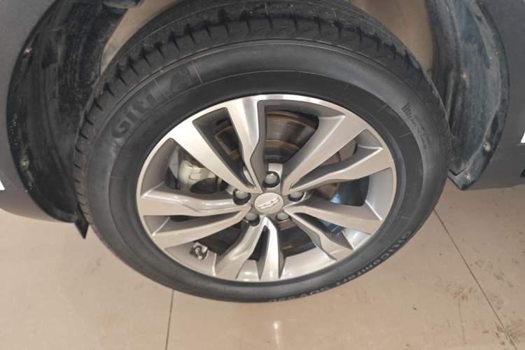 Used Geely Auto Emgrand X7 Sport 2016 2.0L Manual ZhiShang Version Exterior 4