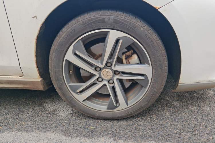 Used BAIC Beijing EU5 2018 R500 Smart Wind Edition
