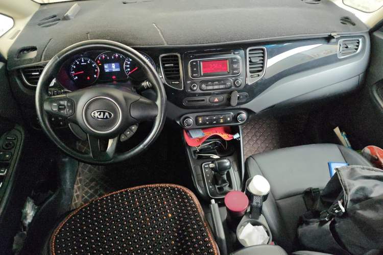 Used Kia Carens 2013 2.0L 7-Seater Automatic Comfort Edition China IV Standard
