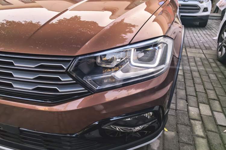 Used Volkswagen C-TREK 2018 1.5L Automatic Comfort Model