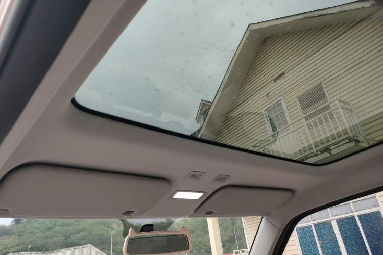 Used Geely Galaxy Panda 2023 Panda Mini 200km Dynamic Bear Headliner