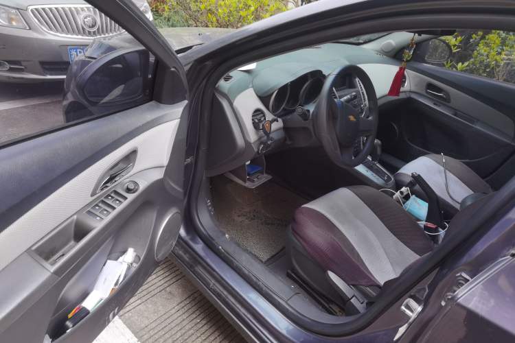 Used Chevrolet Cruze 2013 1.8L SE AT