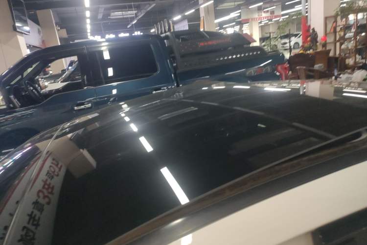 Used Mercedes-Benz C-Class 2023 Restyled C 260 L Night Edition Sports Version Roof