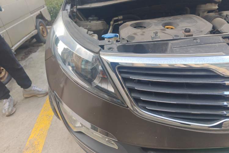 Used Kia Sportage R 2012 2.0L Automatic Two-Wheel Drive GLS
