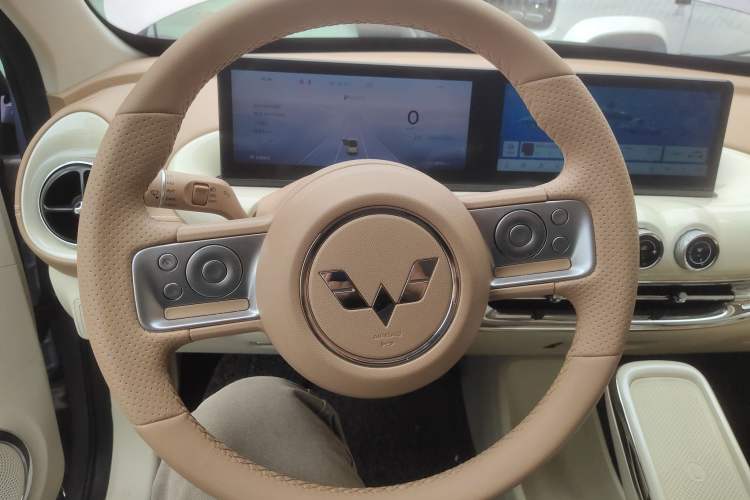 Used Wuling Bingo 2025 333 km Lingxi Deluxe Edition Steering Wheel