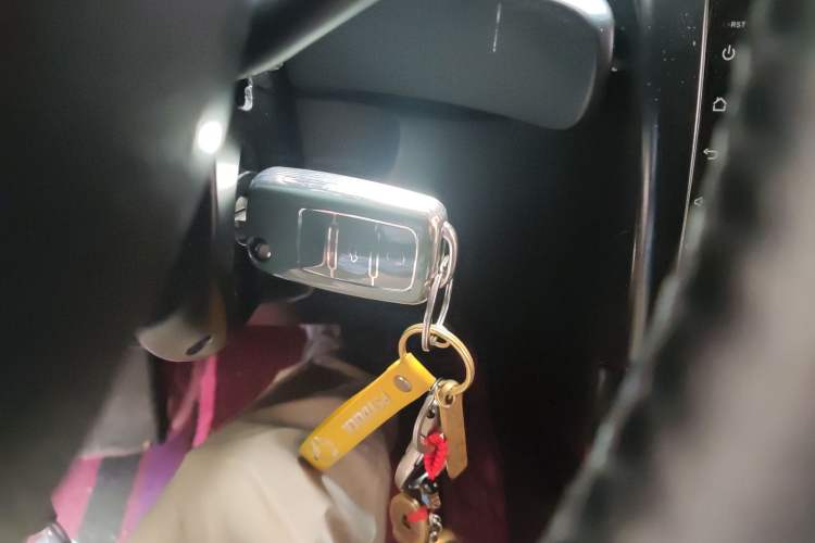 Used Volkswagen Beetle 2010 2.0 BlackOrange Comfort Edition