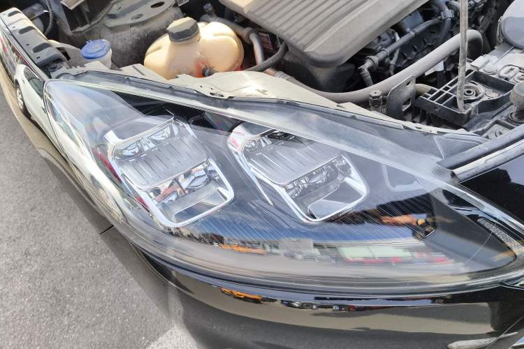 Used Ford Escape 2020 EcoBoost 245 Four-Wheel Drive Titanium Edition