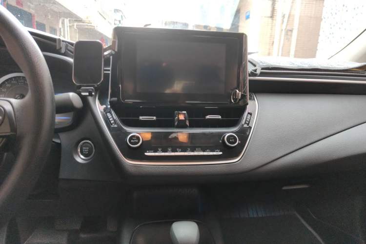 Used Toyota Levin 2021 2.0L Luxury Edition
