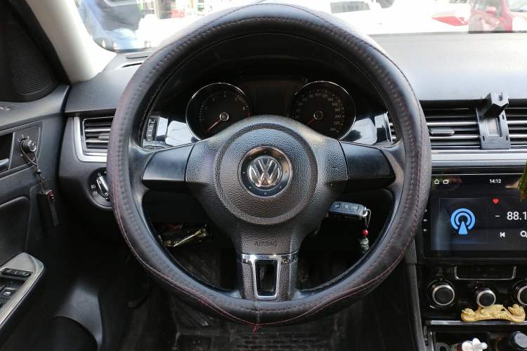 Used Volkswagen Bora 2014 1.6L Manual Comfort Model
