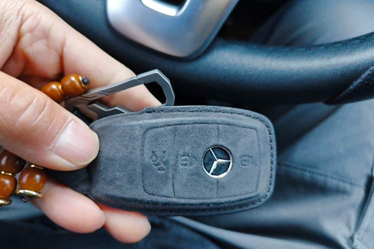 Used Mercedes-Benz GLB 2022 Second Facelift GLB 200 Fashion Edition Vehicle Key