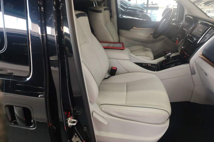 Used FORTHING M7 2022 Lingjue Model 2.0T Automatic Marquis Edition