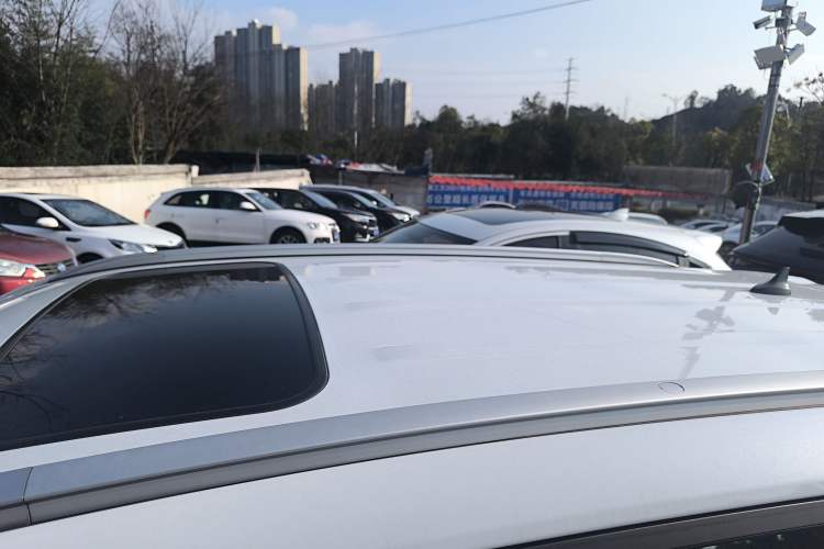 Used CHANGAN CS75 2020 280T DCT Luxury Model China VI Standard
