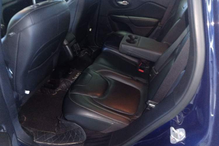 Used Jeep Cherokee 2017 2.4L Leading Smart Edition