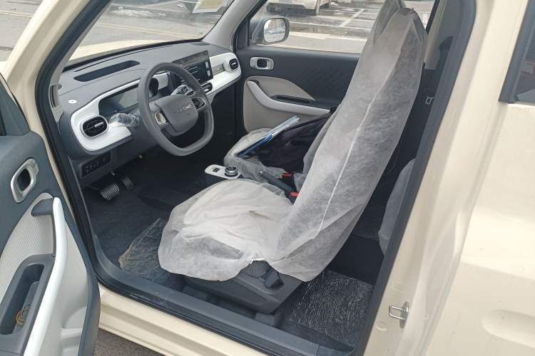 Used Geely Galaxy Panda 2025 210 km – Yuanqi Bear