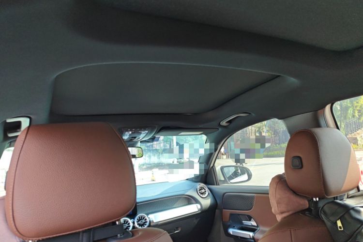 Used Mercedes-Benz GLB 2023 Refreshed GLB 200 Dynamic Edition Headliner